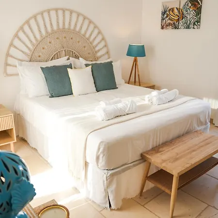 Bed & Breakfast Fraledune 4*